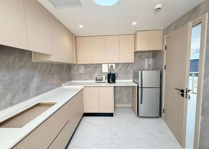 Large With Scenetic View Apartment *