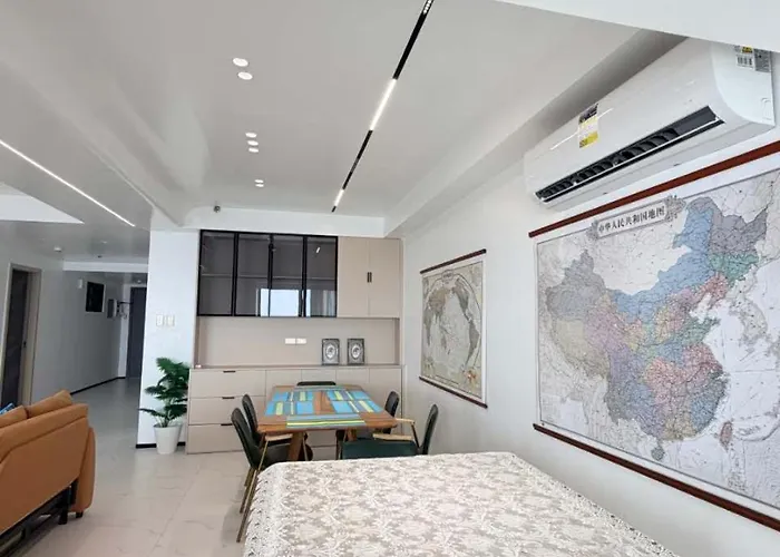 Large With Scenetic View Apartment