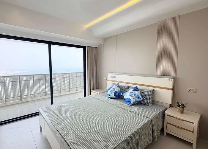 Large With Scenetic View Apartment Manila